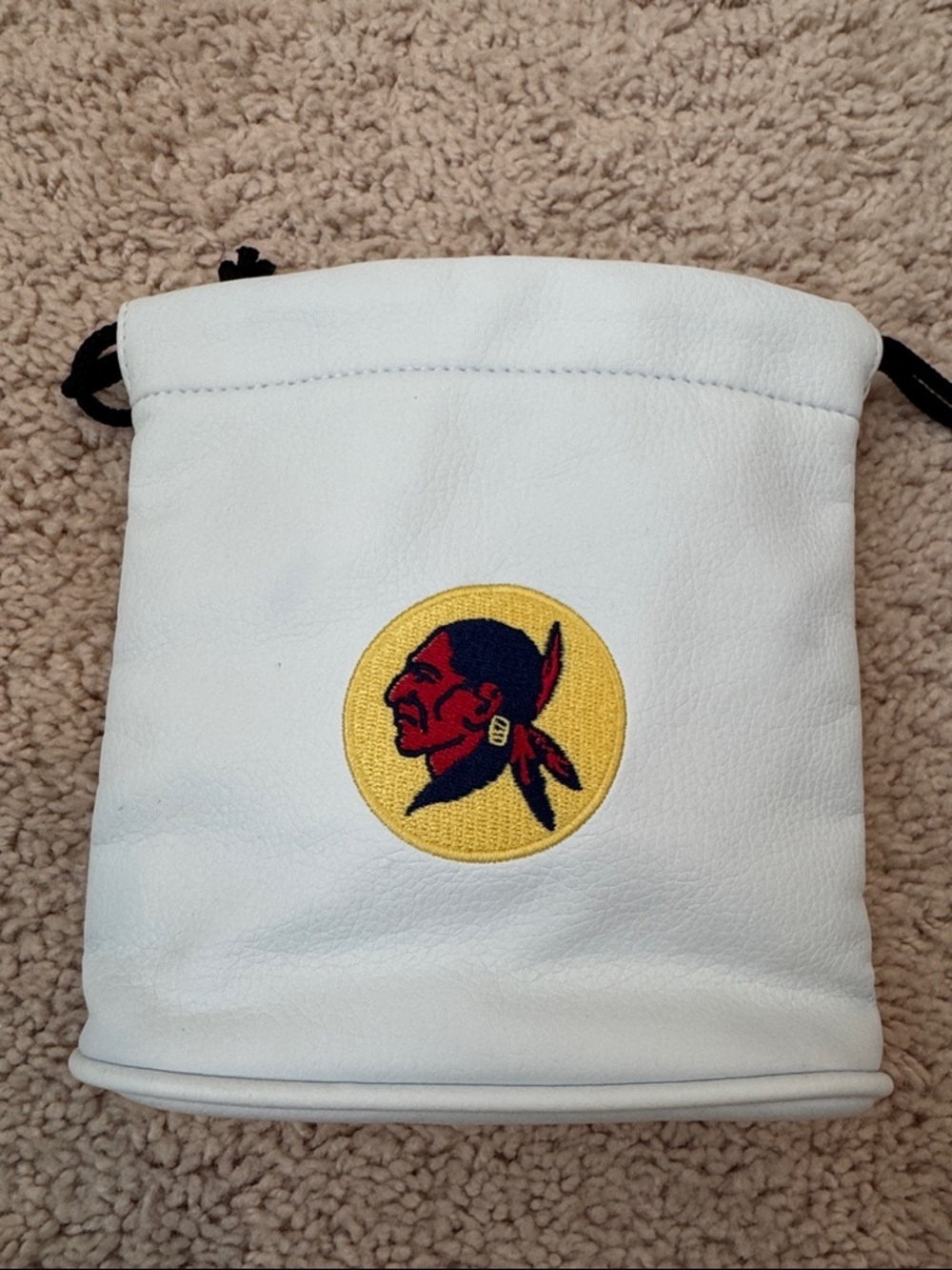 White Drawstring Pouch from Seminole Country Club - Picture 2 of 3